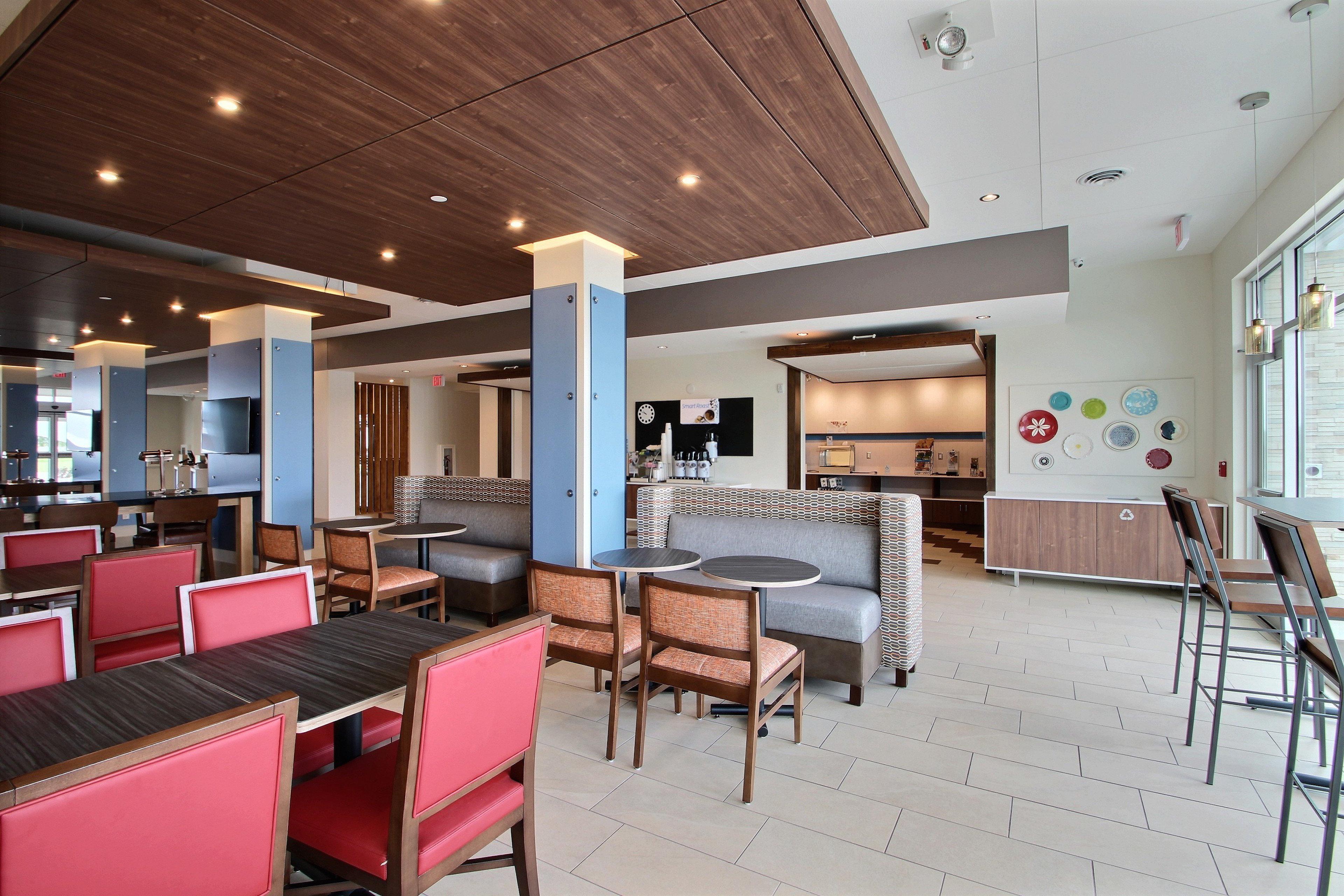 Holiday Inn Express & Suites Fond Du Lac By Ihg Εξωτερικό φωτογραφία